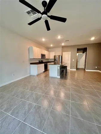 $2,300 | 31325 Midnight Sun Way, Wesley Chapel, FL 33545