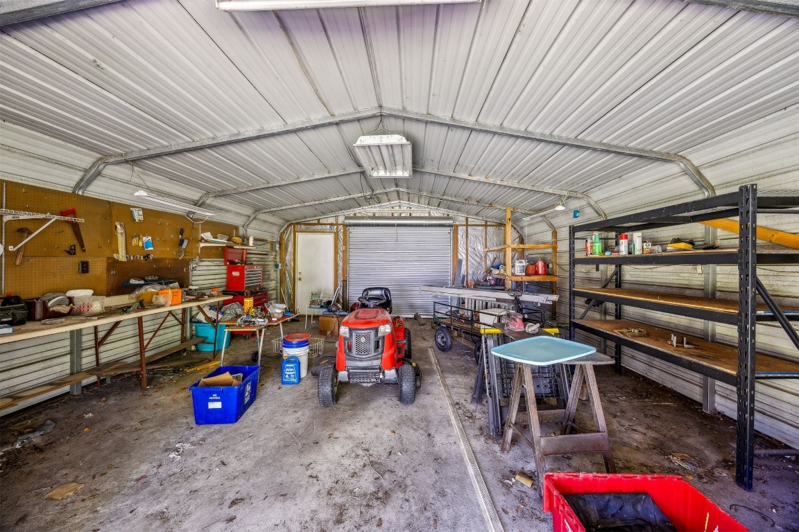 85256 Stephen Road Yulee, FL 32097 - Photo 31 of 40 a view of a studio with furniture