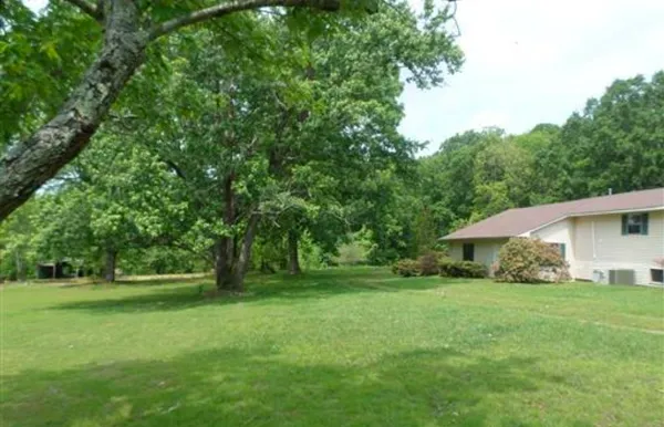 $1,350 | 538 Mt Nebo Road, Iron City, TN 38463