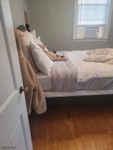 $3,800 | 136 Birchwood Road, Linden, NJ 07036