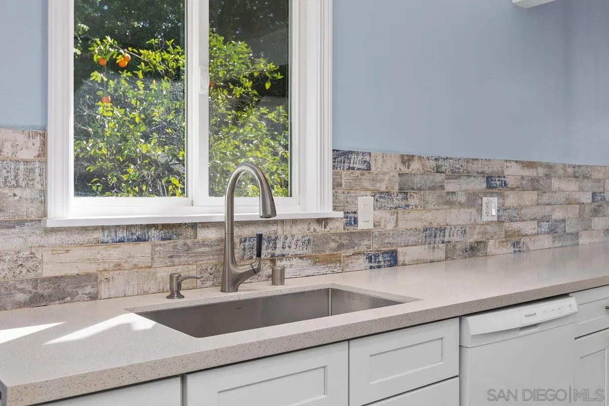 820 Cookie Lane Fallbrook, CA 92028 - Photo 16 of 48