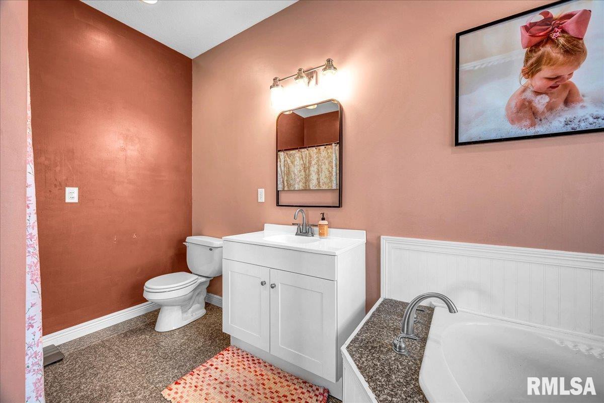 493 Reaba Avenue Congerville, IL 61729 - Photo 28 of 68