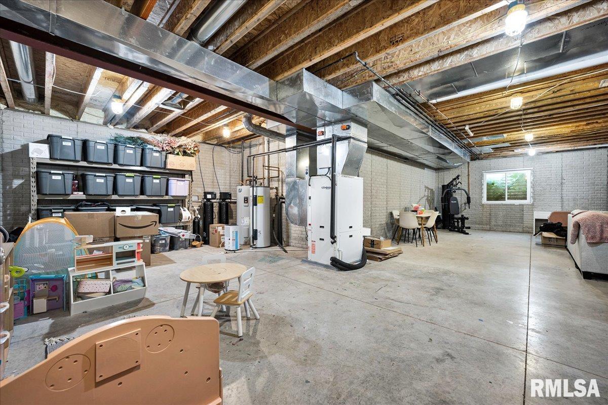 493 Reaba Avenue Congerville, IL 61729 - Photo 37 of 68