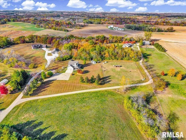 $490,000 | 493 Reaba Avenue, Congerville, IL 61729