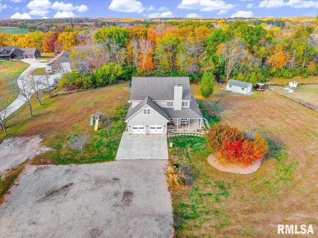 $490,000 | 493 Reaba Avenue, Congerville, IL 61729