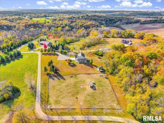 $490,000 | 493 Reaba Avenue, Congerville, IL 61729