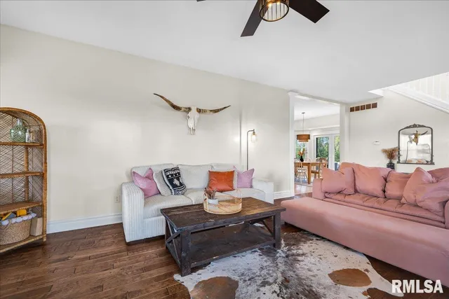 $490,000 | 493 Reaba Avenue, Congerville, IL 61729