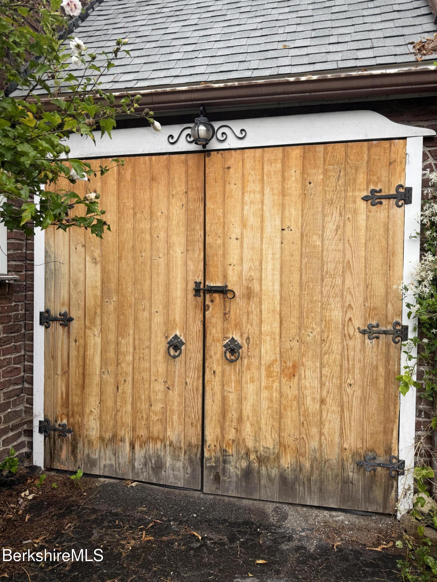 1097 State Road North Adams, MA 01247 - Photo 28 of 28 Garage Door