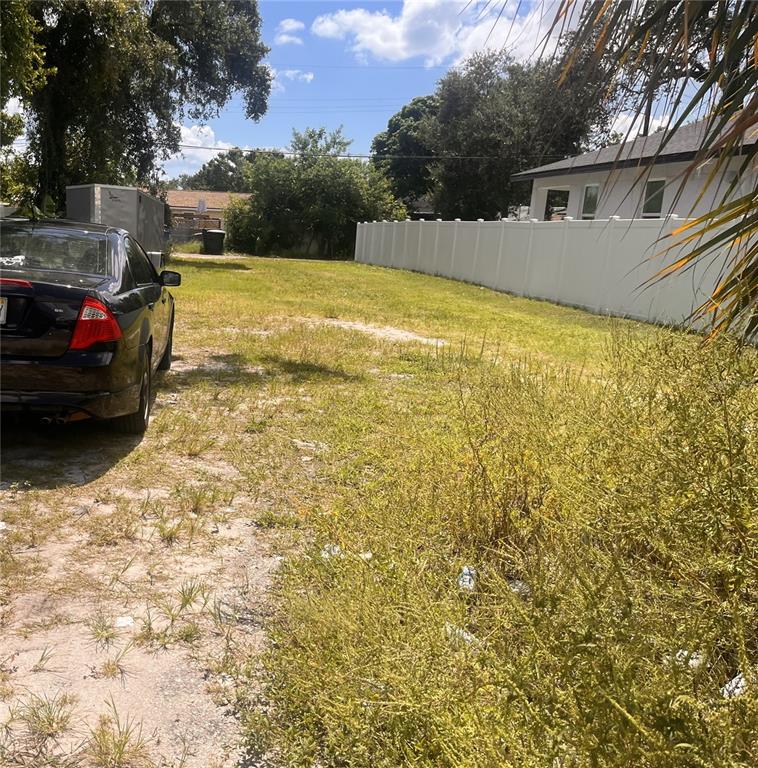 4686 11th Avenue South St. Petersburg, FL 33711 - Photo 2 of 3