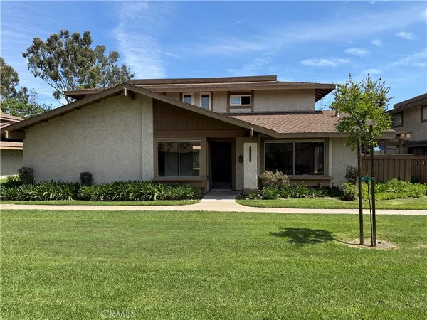 $595,000 | 17666 Palo Verde Avenue, Cerritos, CA 90703
