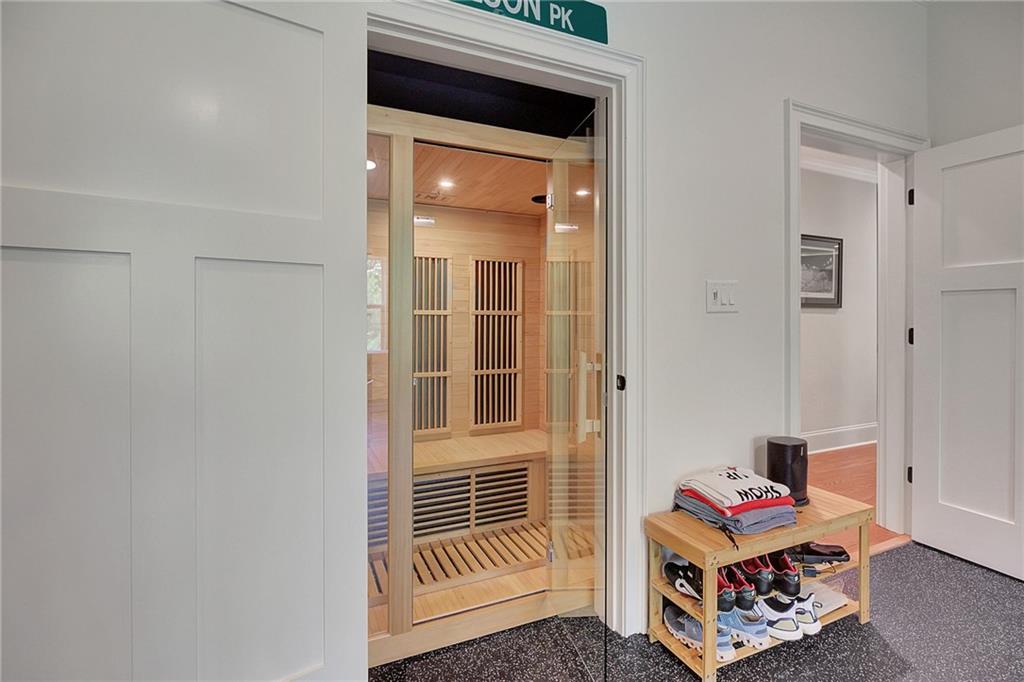 25 Paragon Point Newnan, GA 30265 - Photo 95 of 127 a room with furniture and a window