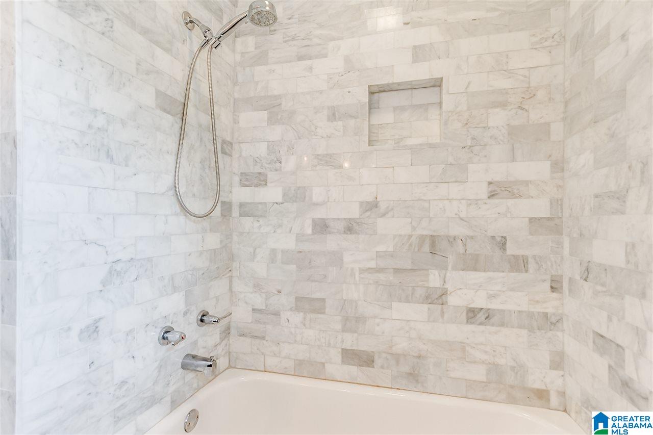 2604 Woodfern Court Birmingham, AL 35209 - Photo 19 of 31