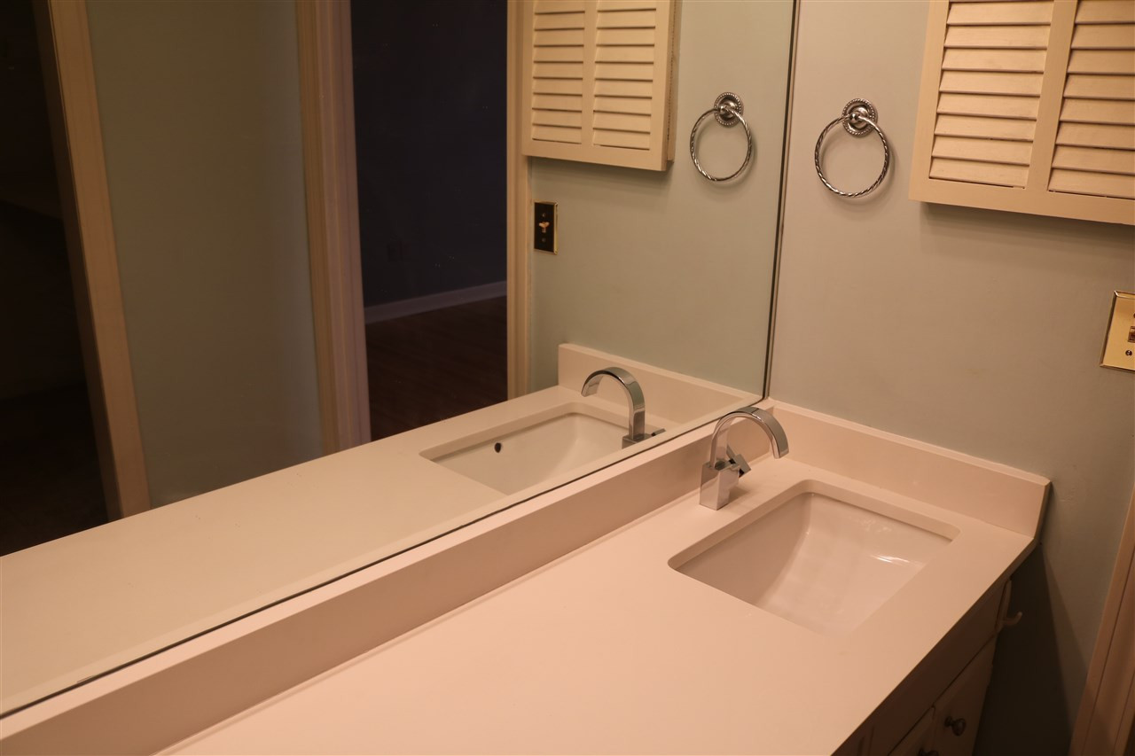 110 River Jackson, MS 39211 - Photo 9 of 20 Photo 9