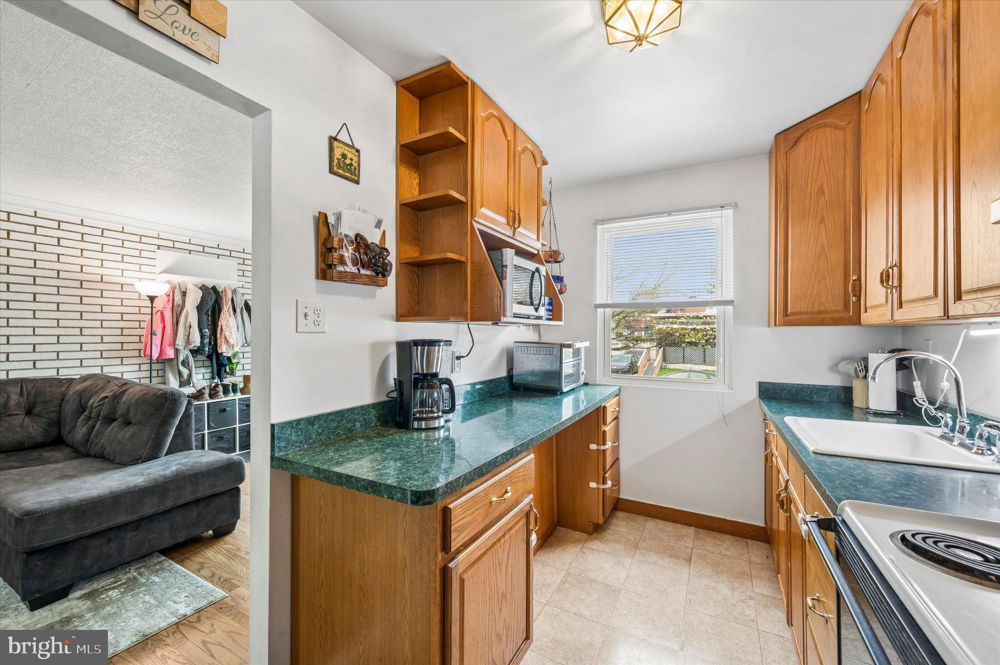 82 Hoffman Road Ridley Park, PA 19078 - Photo 8 of 25 Cozy kitchen with modern touches.