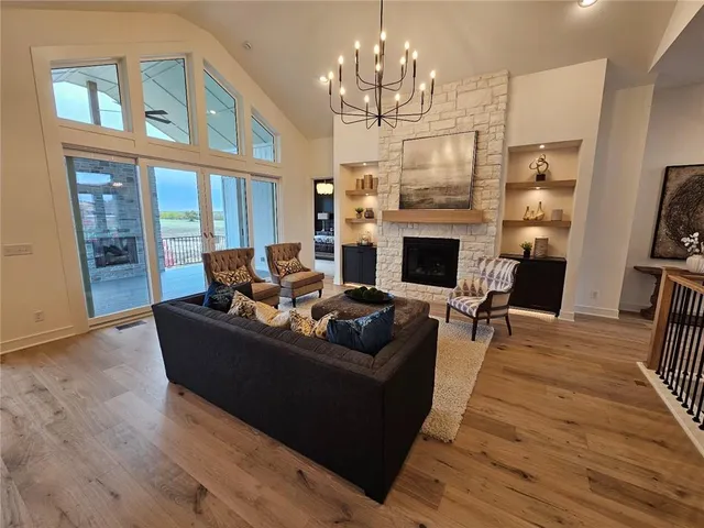 $974,900 | 11233 South Sunray Drive, Olathe, KS 66061