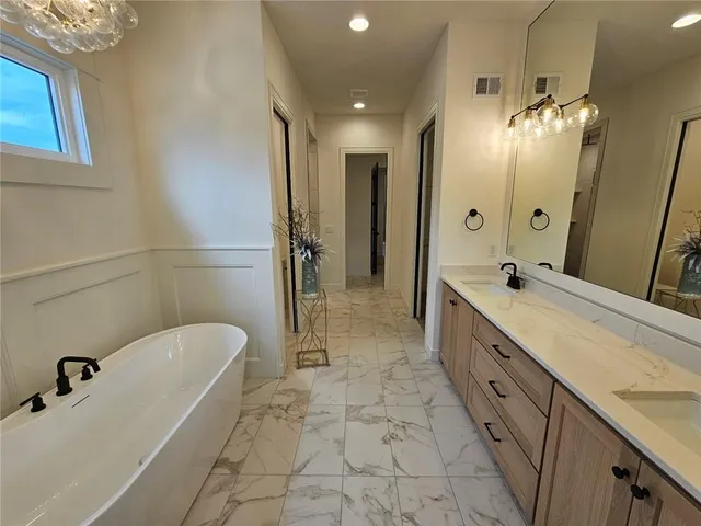 $974,900 | 11233 South Sunray Drive, Olathe, KS 66061