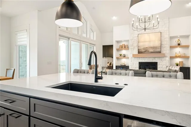 $989,900 | 11233 South Sunray Drive, Olathe, KS 66061