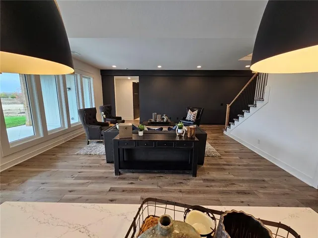 $974,900 | 11233 South Sunray Drive, Olathe, KS 66061