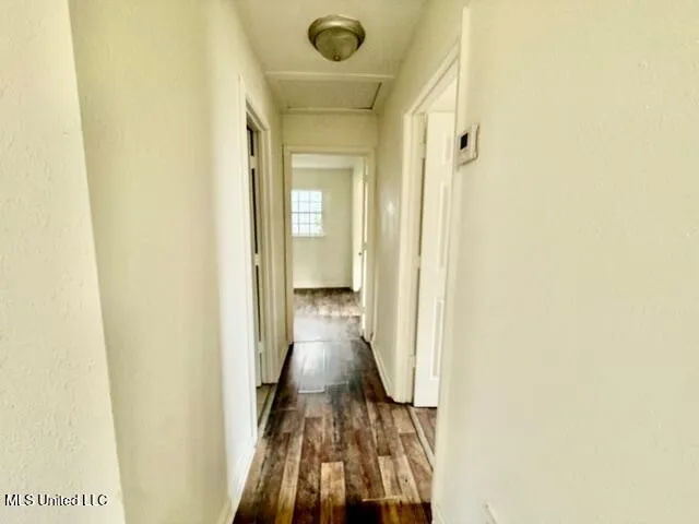 $1,000 | 3625 Davis Avenue, Moss Point, MS 39563