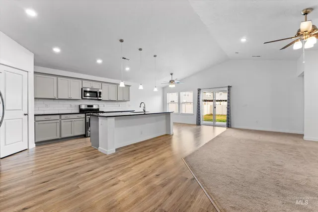 $465,000 | 17798 Goose Ridge Avenue, Nampa, ID 83687