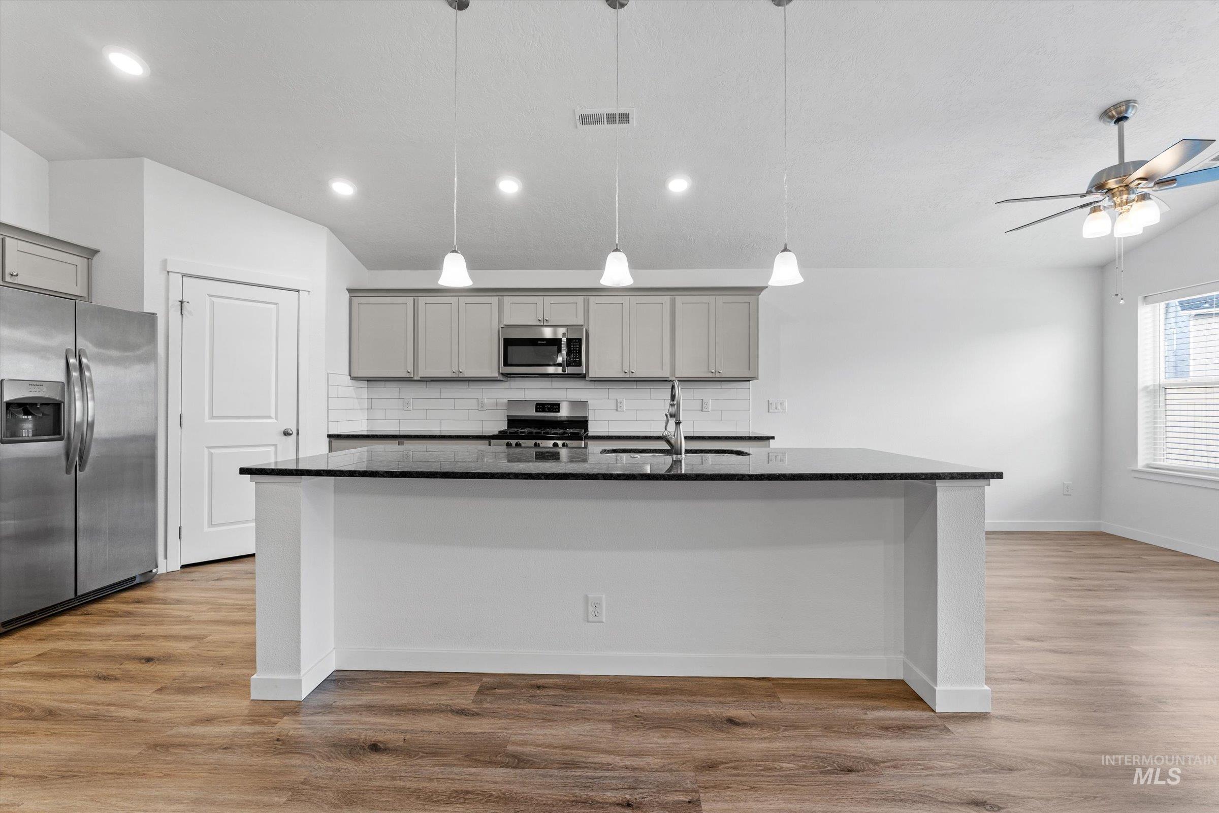 17798 Goose Ridge Avenue Nampa, ID 83687 - Photo 6 of 30