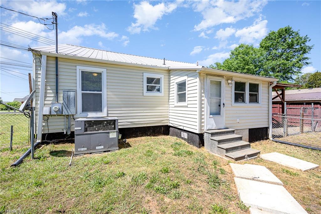 7 Forest Hill Road Lexington, NC 27295 - Photo 15 of 17 Gallery Image 15