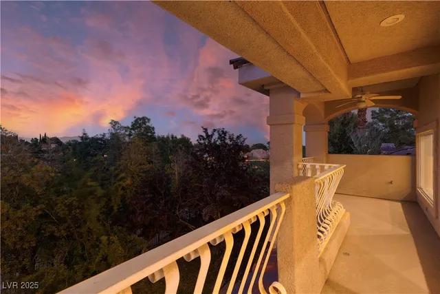 $1,900,000 | 9008 Emerald Hill Way, Las Vegas, NV 89117