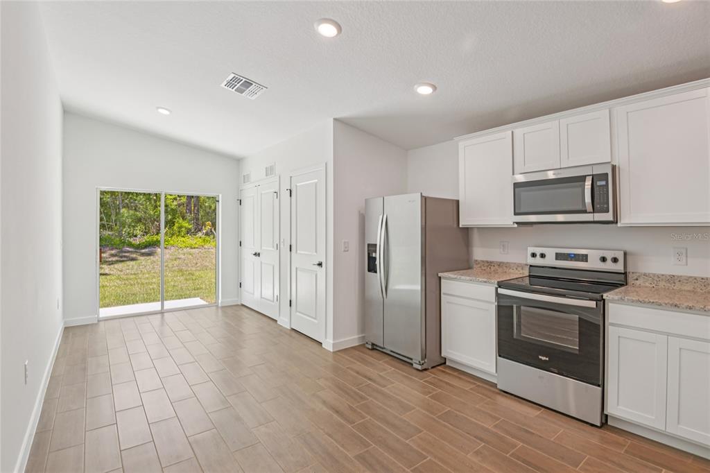 14034 Ricebird Avenue Weeki Wachee, FL 34614 - Photo 5 of 10