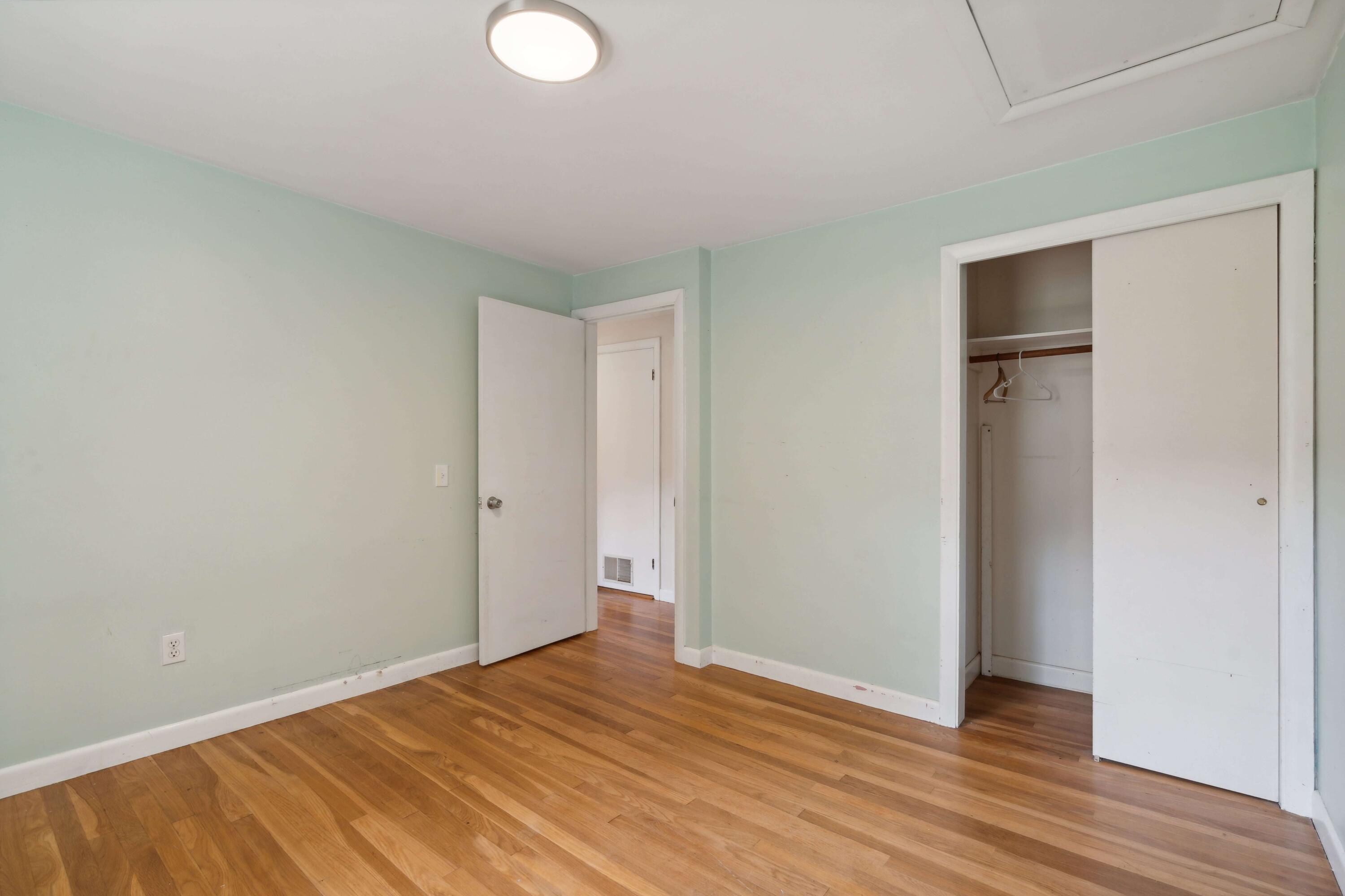 18 North Harbor Cemetery Road Friendship, ME 04547 - Photo 29 of 55 bedroom 2 facing hall