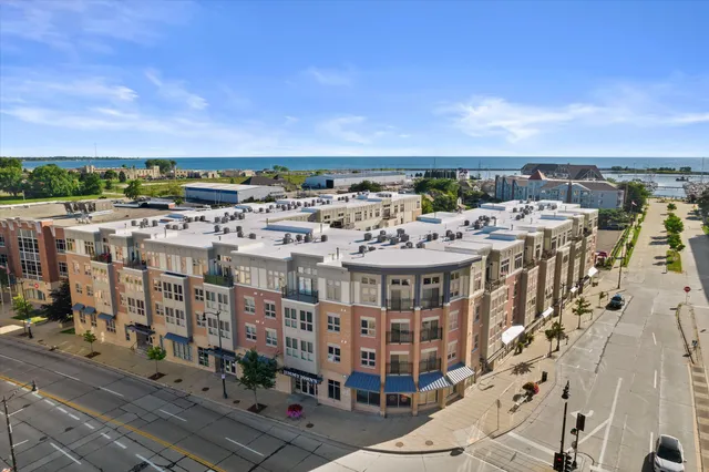 $219,900 | 141 Main Street, Unit 430, Racine, WI 53403
