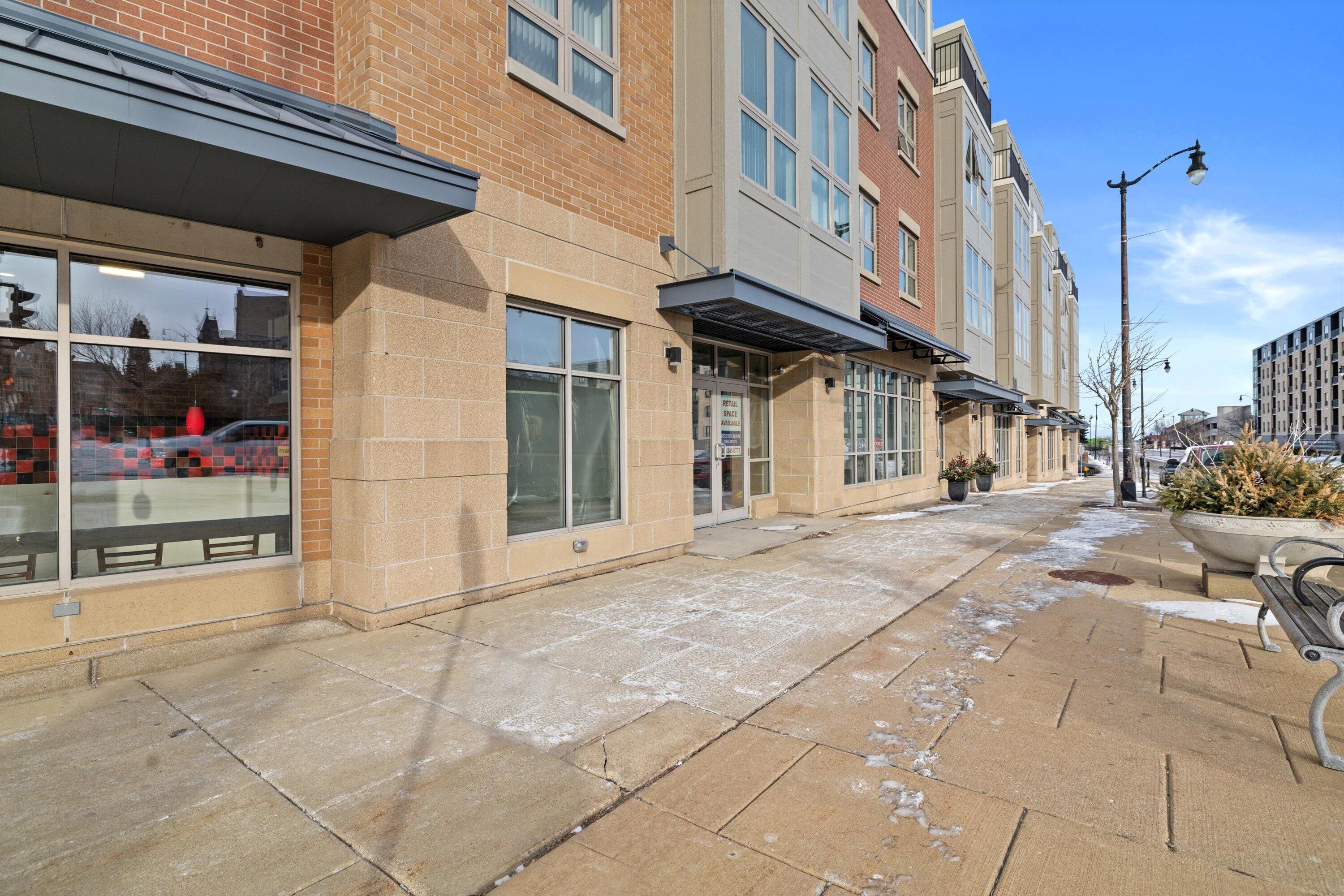 141 Main Street, Unit 430 Racine, WI 53403 - Photo 4 of 41 Entrance