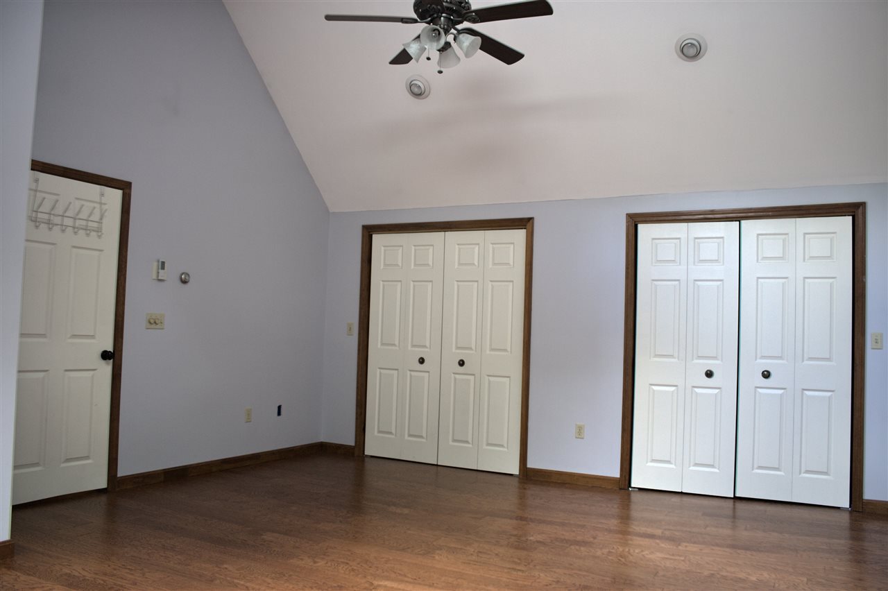 41 Greenwood Road Weare, NH 03281 - Photo 16 of 27