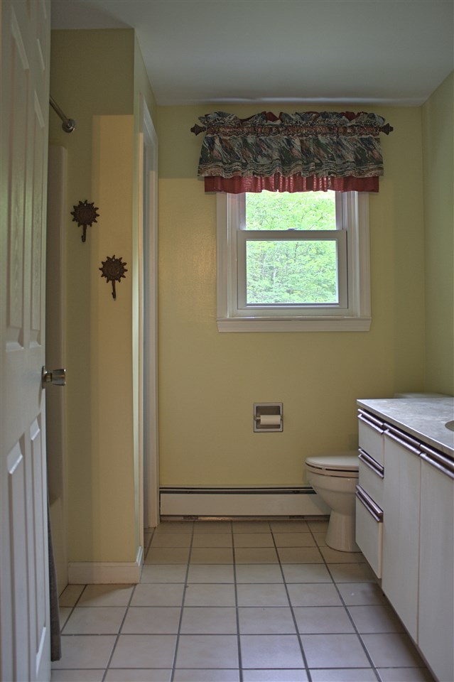 41 Greenwood Road Weare, NH 03281 - Photo 20 of 27
