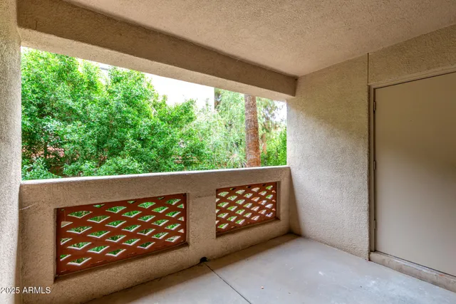 $1,975 | 5104 North 32nd Street, Unit 332, Phoenix, AZ 85018