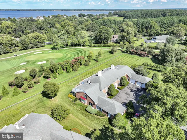 $360,000 | 9539 Quail Hollow Drive, Unit 303, St. Michaels, MD 21663