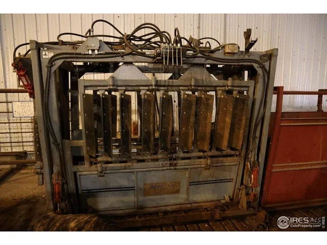 a view of a utility room with closet