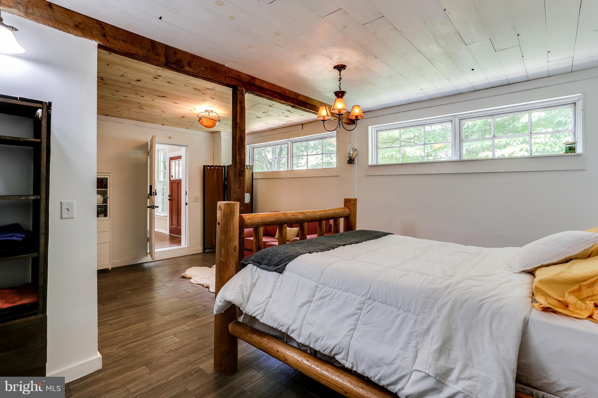 5175 Green Bridge Road Dayton, MD 21036 - Photo 20 of 30 Owners Bedroom