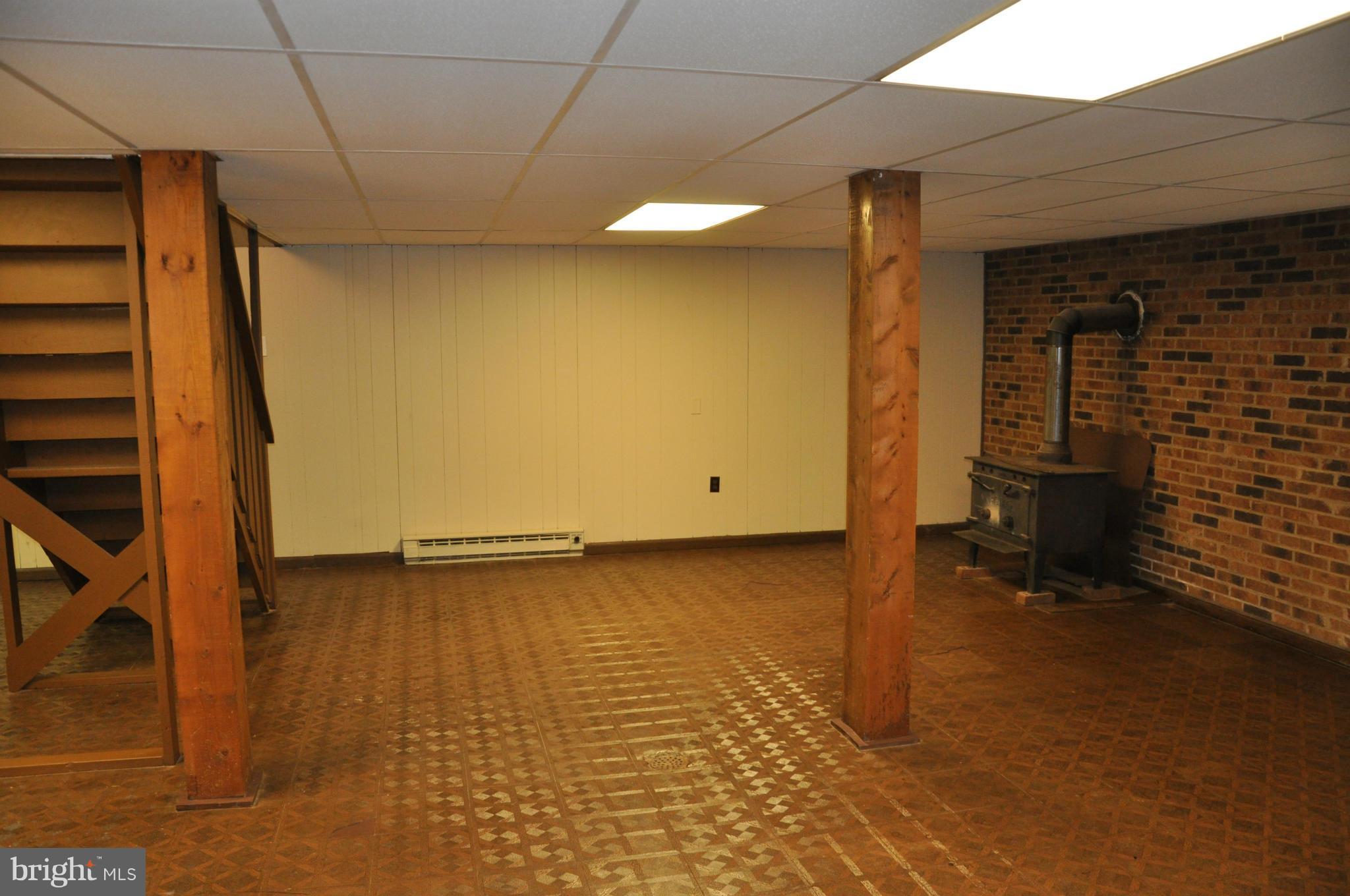 2703 Indian Run Road Amissville, VA 20106 - Photo 17 of 27 Interior (General)