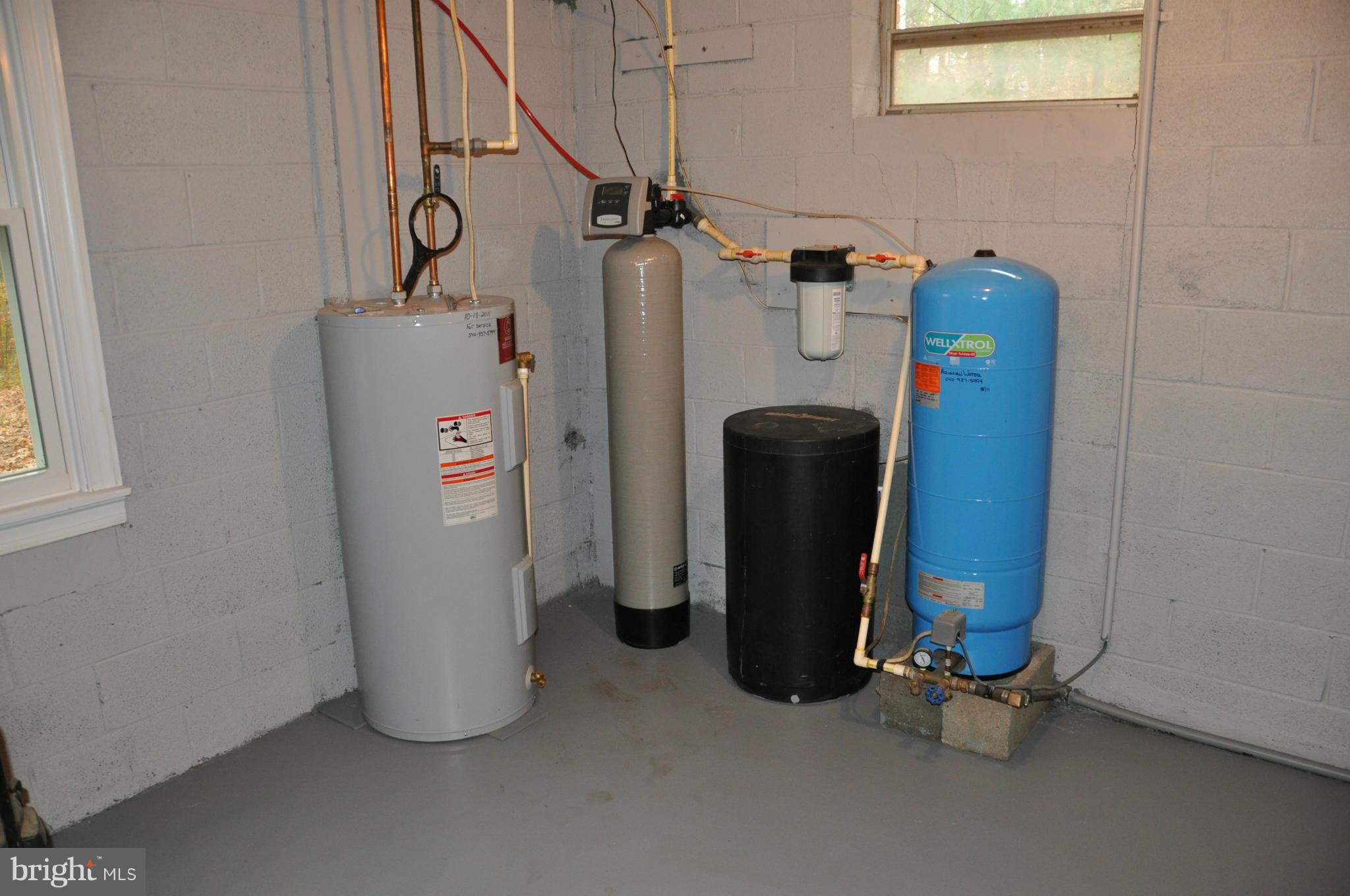 2703 Indian Run Road Amissville, VA 20106 - Photo 23 of 27 Interior (General)