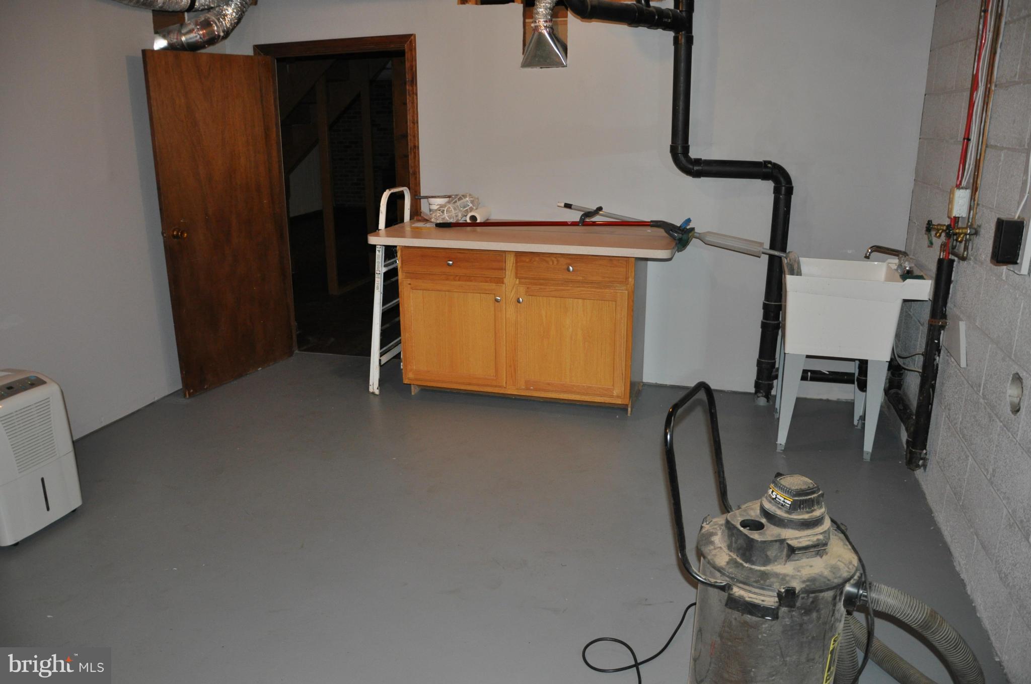 2703 Indian Run Road Amissville, VA 20106 - Photo 24 of 27 Interior (General)