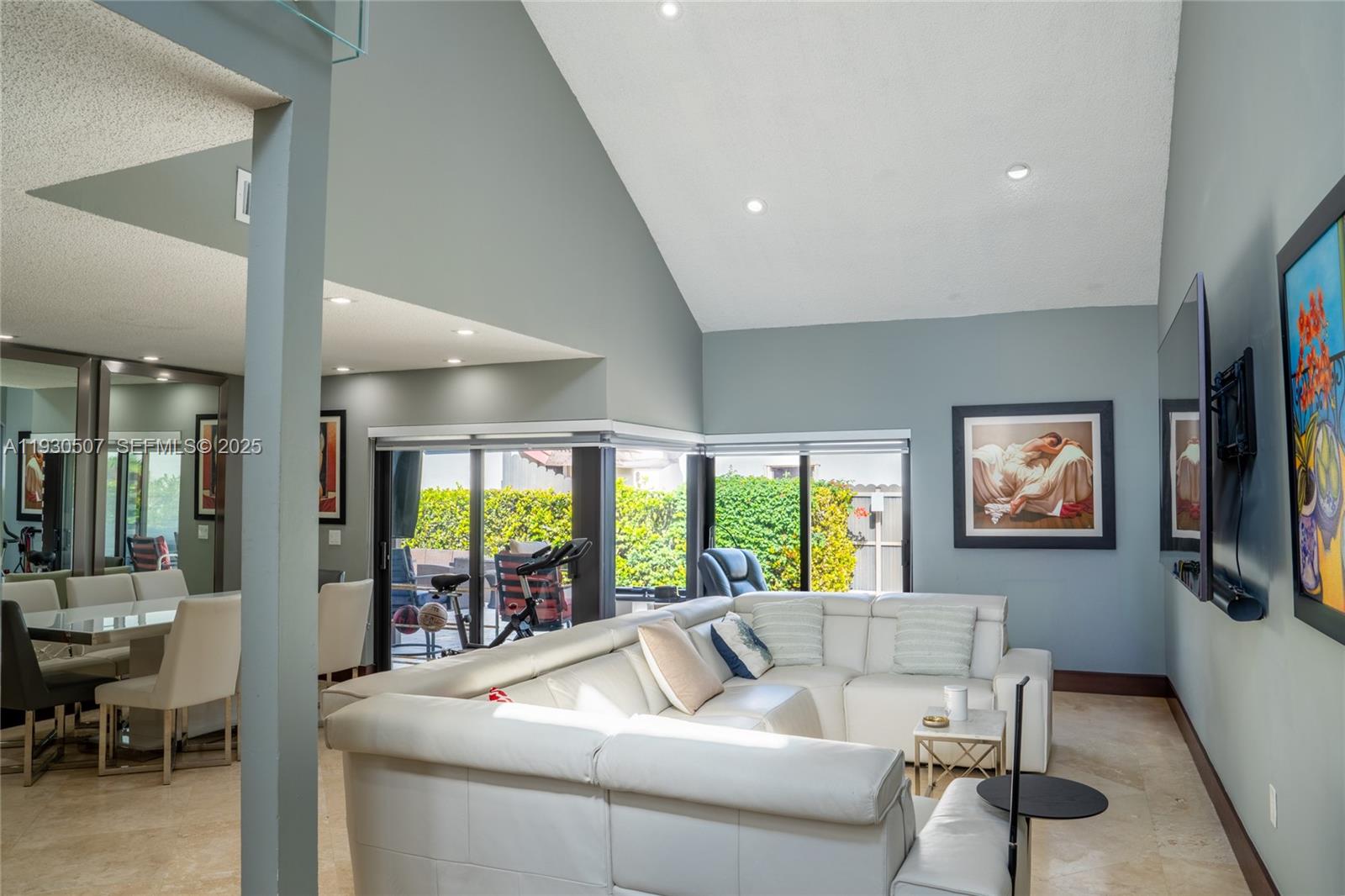 12745 Southwest 64th Terrace Miami, FL 33183 - Photo 18 of 31