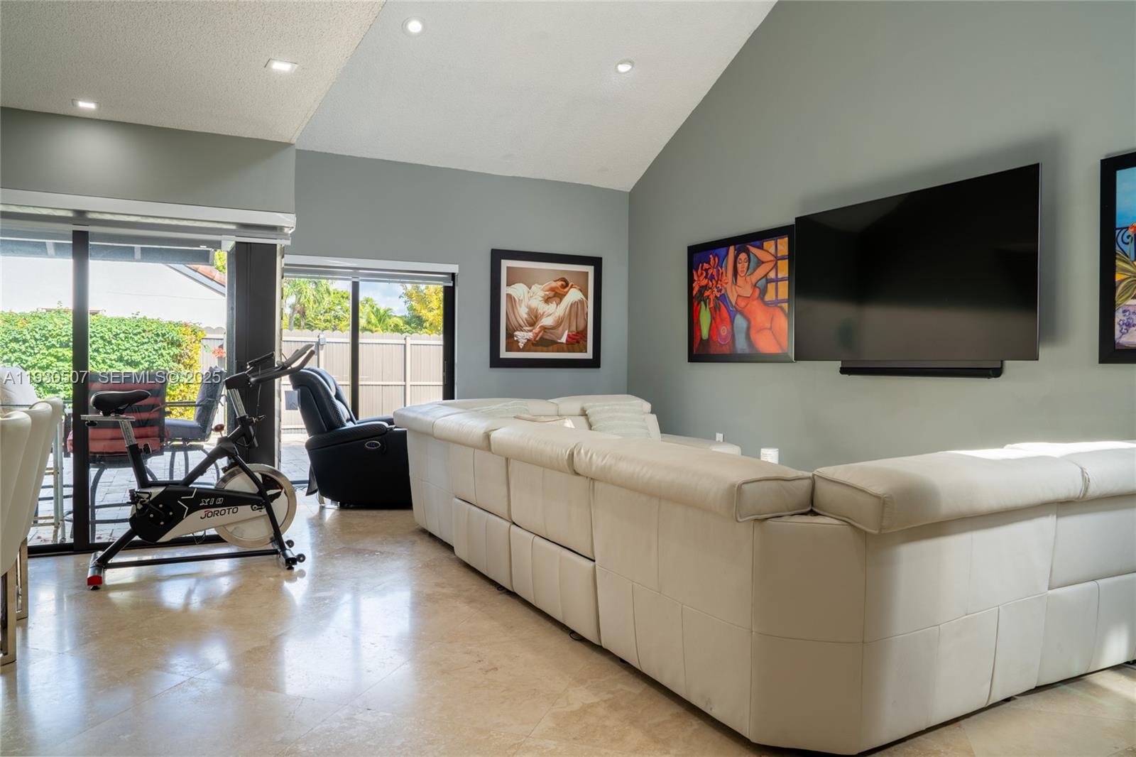 12745 Southwest 64th Terrace Miami, FL 33183 - Photo 19 of 31