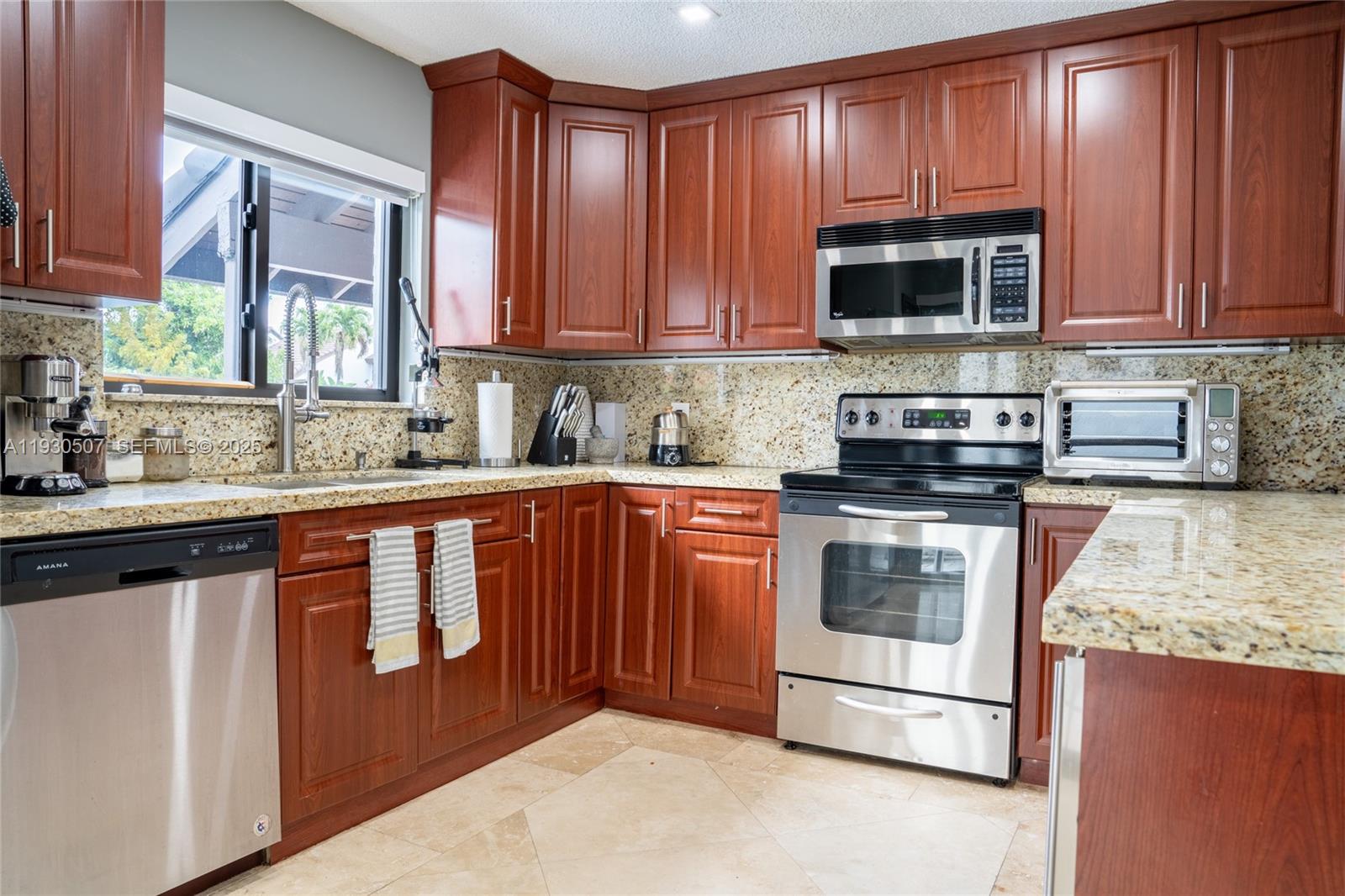 12745 Southwest 64th Terrace Miami, FL 33183 - Photo 24 of 31