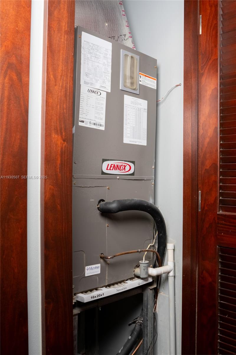 12745 Southwest 64th Terrace Miami, FL 33183 - Photo 9 of 31