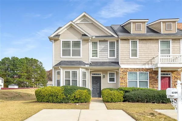 $218,000 | 6294 Ellenwood Drive, Rex, GA 30273