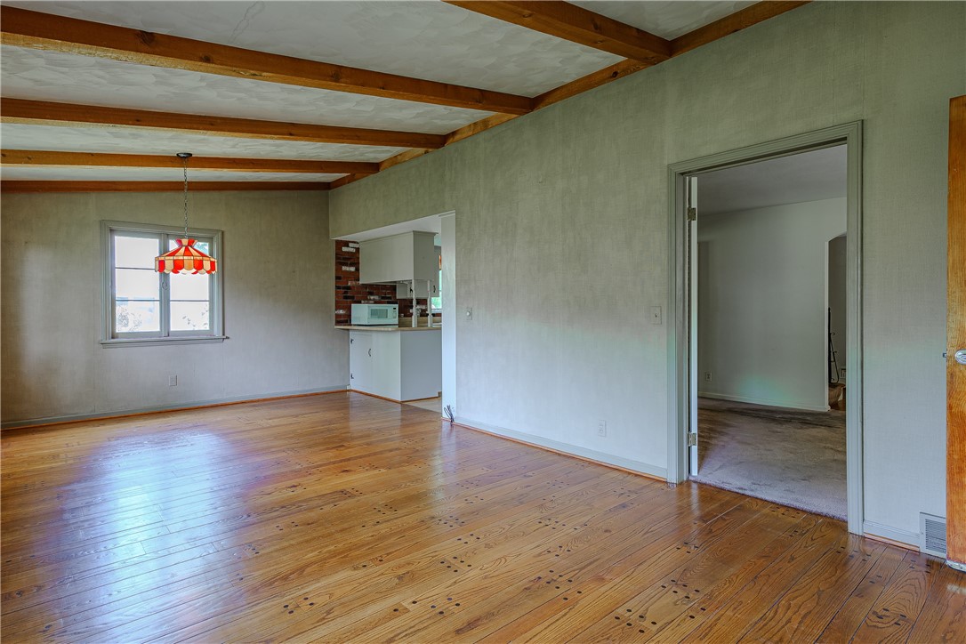 33 Irving Road Rochester, NY 14618 - Photo 15 of 43