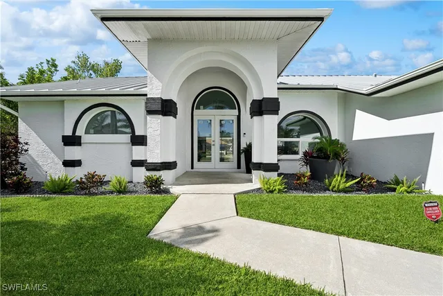 $1,124,000 | 4608 Southwest 25th Court, Cape Coral, FL 33914