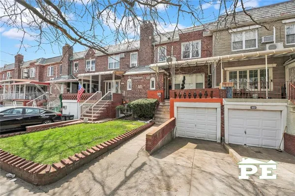 $899,800 | 1736 East 33rd Street | Marine Park