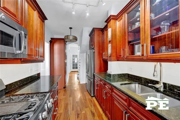 $899,800 | 1736 East 33rd Street | Marine Park