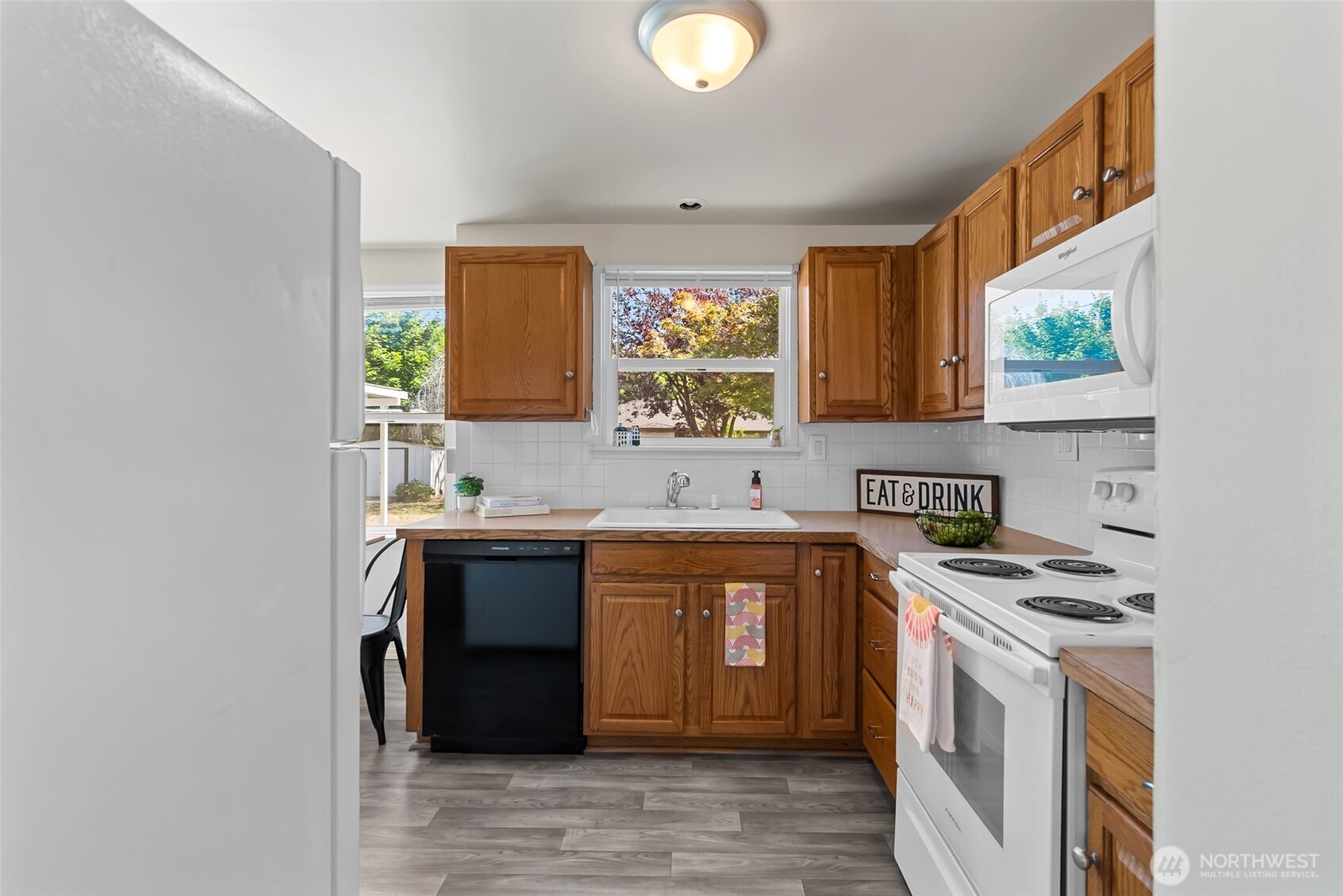 1225 Cherry Street Wenatchee, WA 98801 - Photo 7 of 34